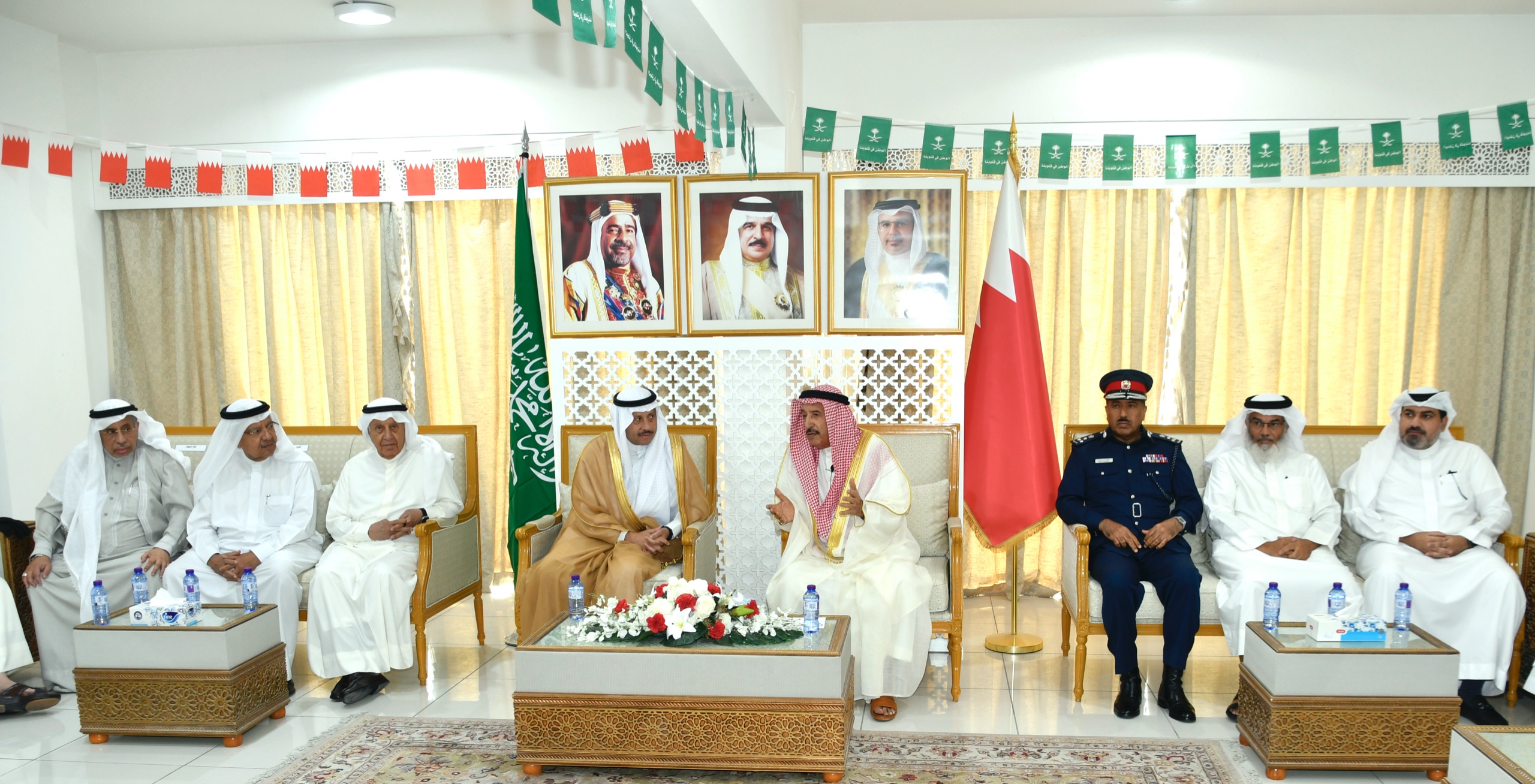 محافظ المحرق يستقبل سفير المملكة العربية السعودية لدى المملكة<